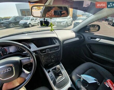 Серый Ауди А4, объемом двигателя 1.8 л и пробегом 200 тыс. км за 8200 $, фото 26 на Automoto.ua