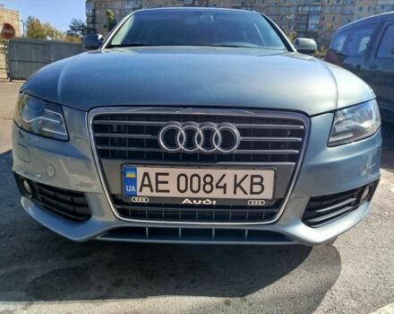 Сірий Ауді А4, об'ємом двигуна 2 л та пробігом 248 тис. км за 8999 $, фото 7 на Automoto.ua