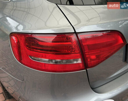 Серый Ауди А4, объемом двигателя 2 л и пробегом 210 тыс. км за 9999 $, фото 15 на Automoto.ua