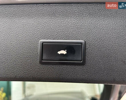 Серый Ауди А4, объемом двигателя 2 л и пробегом 210 тыс. км за 9999 $, фото 61 на Automoto.ua