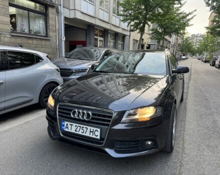 Сірий Ауді А4, об'ємом двигуна 2 л та пробігом 232 тис. км за 9700 $, фото 7 на Automoto.ua