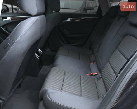 Сірий Ауді А4, об'ємом двигуна 2 л та пробігом 240 тис. км за 9350 $, фото 29 на Automoto.ua