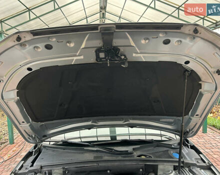 Серый Ауди А4, объемом двигателя 2 л и пробегом 210 тыс. км за 9999 $, фото 77 на Automoto.ua