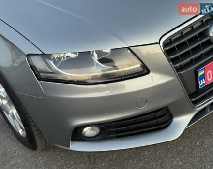 Серый Ауди А4, объемом двигателя 1.8 л и пробегом 238 тыс. км за 9400 $, фото 13 на Automoto.ua