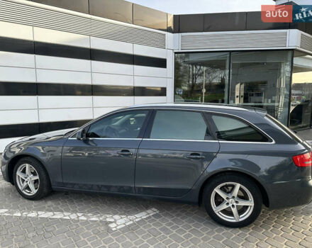 Серый Ауди А4, объемом двигателя 1.8 л и пробегом 245 тыс. км за 10000 $, фото 2 на Automoto.ua