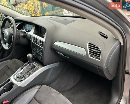 Серый Ауди А4, объемом двигателя 2 л и пробегом 210 тыс. км за 9999 $, фото 72 на Automoto.ua
