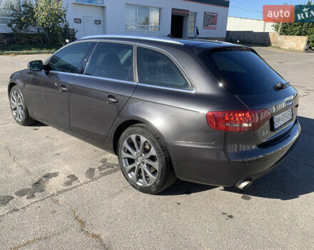 Серый Ауди А4, объемом двигателя 2 л и пробегом 237 тыс. км за 8700 $, фото 4 на Automoto.ua