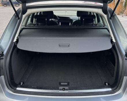 Сірий Ауді А4, об'ємом двигуна 1.8 л та пробігом 249 тис. км за 8399 $, фото 15 на Automoto.ua