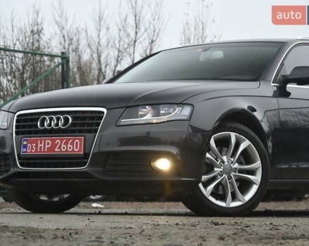 Сірий Ауді А4, об'ємом двигуна 2 л та пробігом 240 тис. км за 9350 $, фото 8 на Automoto.ua