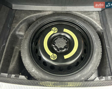 Серый Ауди А4, объемом двигателя 2 л и пробегом 210 тыс. км за 9999 $, фото 59 на Automoto.ua