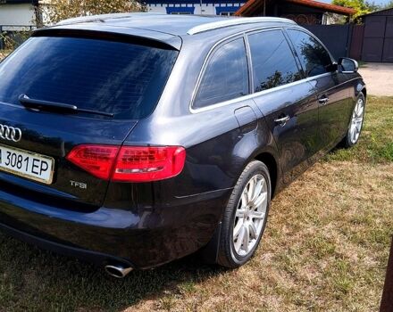 Серый Ауди А4, объемом двигателя 2 л и пробегом 258 тыс. км за 9000 $, фото 3 на Automoto.ua