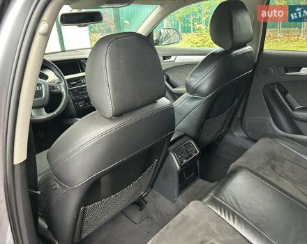 Серый Ауди А4, объемом двигателя 2 л и пробегом 210 тыс. км за 9999 $, фото 49 на Automoto.ua