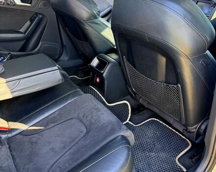 Серый Ауди А4, объемом двигателя 2 л и пробегом 298 тыс. км за 9500 $, фото 5 на Automoto.ua