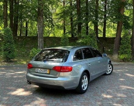 Серый Ауди А4, объемом двигателя 2 л и пробегом 265 тыс. км за 8500 $, фото 2 на Automoto.ua