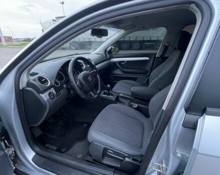 Сірий Ауді А4, об'ємом двигуна 2 л та пробігом 253 тис. км за 5399 $, фото 8 на Automoto.ua