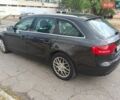 Сірий Ауді А4, об'ємом двигуна 2 л та пробігом 305 тис. км за 9850 $, фото 4 на Automoto.ua