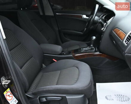 Сірий Ауді А4, об'ємом двигуна 2 л та пробігом 240 тис. км за 9350 $, фото 37 на Automoto.ua