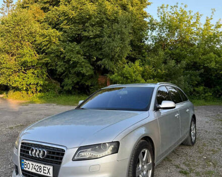 Сірий Ауді А4, об'ємом двигуна 2 л та пробігом 310 тис. км за 9999 $, фото 2 на Automoto.ua