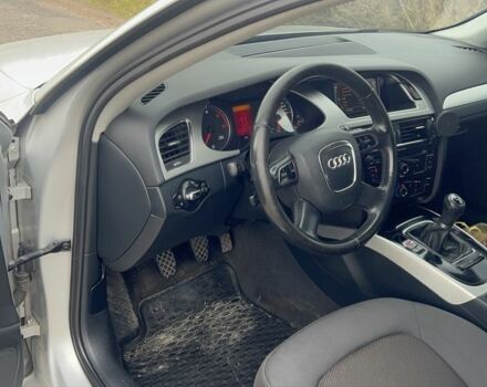 Сірий Ауді А4, об'ємом двигуна 2 л та пробігом 225 тис. км за 10800 $, фото 7 на Automoto.ua