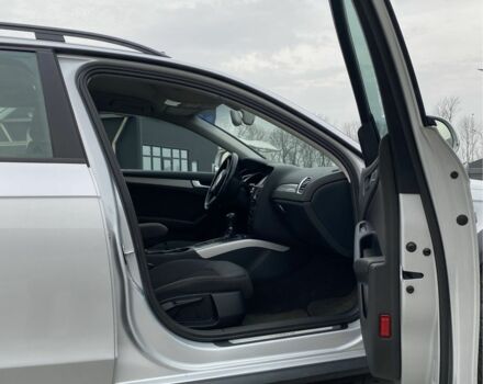 Серый Ауди А4, объемом двигателя 2 л и пробегом 220 тыс. км за 10000 $, фото 10 на Automoto.ua