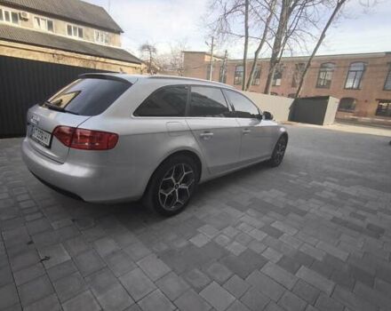 Серый Ауди А4, объемом двигателя 2 л и пробегом 341 тыс. км за 10500 $, фото 1 на Automoto.ua