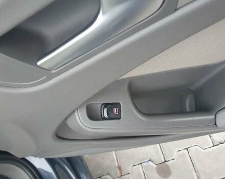 Сірий Ауді А4, об'ємом двигуна 1.97 л та пробігом 285 тис. км за 10200 $, фото 14 на Automoto.ua