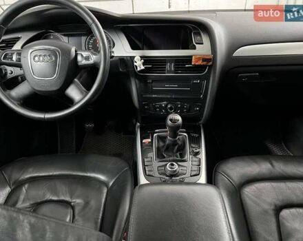Серый Ауди А4, объемом двигателя 2 л и пробегом 251 тыс. км за 11500 $, фото 11 на Automoto.ua