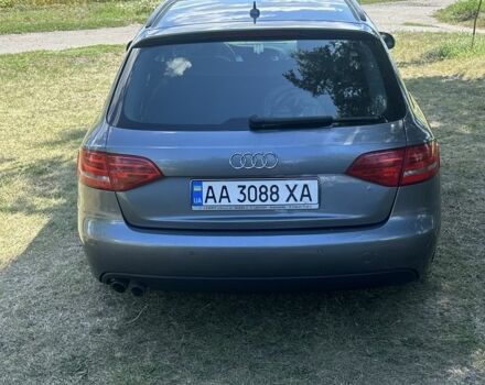 Серый Ауди А4, объемом двигателя 2 л и пробегом 290 тыс. км за 11000 $, фото 1 на Automoto.ua