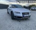 Серый Ауди А4, объемом двигателя 2 л и пробегом 220 тыс. км за 10000 $, фото 1 на Automoto.ua