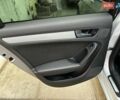 Сірий Ауді А4, об'ємом двигуна 2 л та пробігом 305 тис. км за 10200 $, фото 4 на Automoto.ua