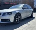 Сірий Ауді А4, об'ємом двигуна 2 л та пробігом 318 тис. км за 9556 $, фото 5 на Automoto.ua