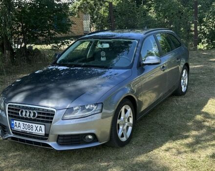 Серый Ауди А4, объемом двигателя 2 л и пробегом 290 тыс. км за 11000 $, фото 2 на Automoto.ua