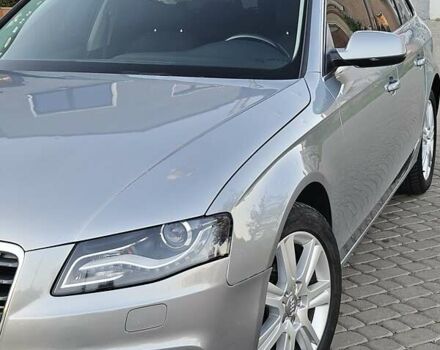 Серый Ауди А4, объемом двигателя 2 л и пробегом 232 тыс. км за 8500 $, фото 1 на Automoto.ua