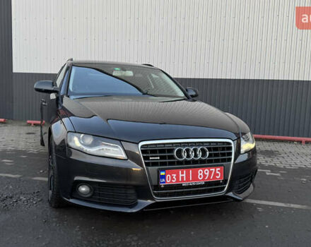 Серый Ауди А4, объемом двигателя 2 л и пробегом 226 тыс. км за 9300 $, фото 2 на Automoto.ua