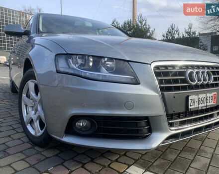 Серый Ауди А4, объемом двигателя 2 л и пробегом 217 тыс. км за 10600 $, фото 1 на Automoto.ua