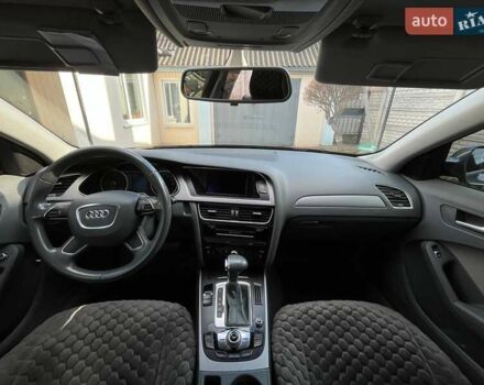 Ауді А4 2012 у Лебедине на Automoto.ua Сірий Ауді А4, об'ємом двигуна 1.97 л та пробігом 154 тис. км за 13500 $, фото 8 на Automoto.ua