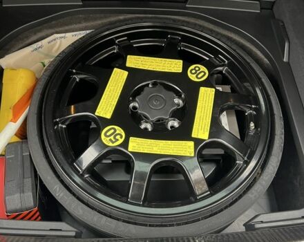 Сірий Ауді А4, об'ємом двигуна 2 л та пробігом 126 тис. км за 14000 $, фото 9 на Automoto.ua