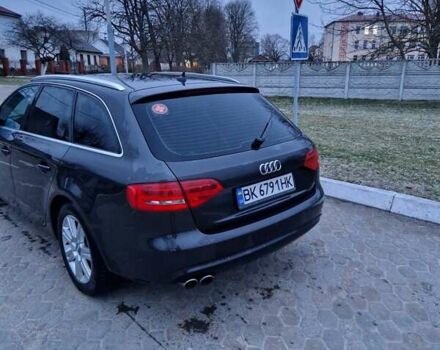 Серый Ауди А4, объемом двигателя 2 л и пробегом 300 тыс. км за 12300 $, фото 5 на Automoto.ua