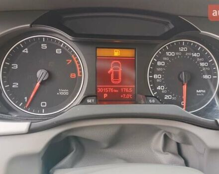 Сірий Ауді А4, об'ємом двигуна 2 л та пробігом 290 тис. км за 9350 $, фото 29 на Automoto.ua
