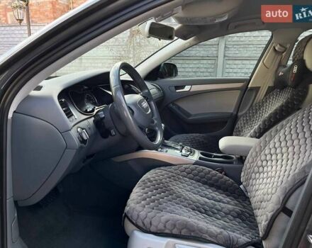 Ауді А4 2012 у Лебедине на Automoto.ua Сірий Ауді А4, об'ємом двигуна 1.97 л та пробігом 154 тис. км за 13500 $, фото 11 на Automoto.ua