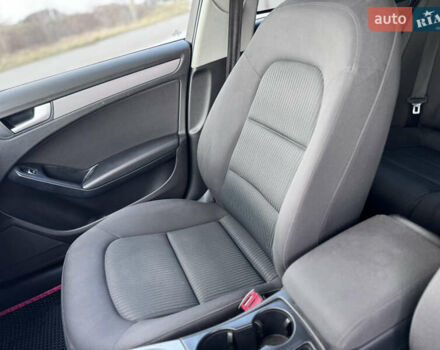 Сірий Ауді А4, об'ємом двигуна 1.8 л та пробігом 259 тис. км за 11300 $, фото 16 на Automoto.ua