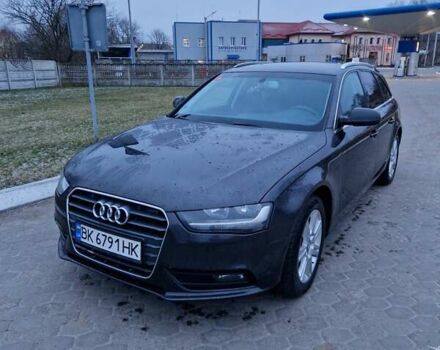 Серый Ауди А4, объемом двигателя 2 л и пробегом 300 тыс. км за 12300 $, фото 2 на Automoto.ua