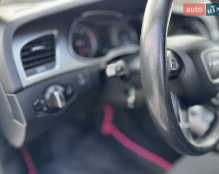 Сірий Ауді А4, об'ємом двигуна 1.8 л та пробігом 259 тис. км за 11300 $, фото 14 на Automoto.ua