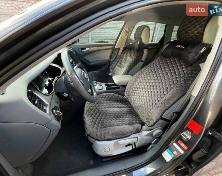 Ауді А4 2012 у Лебедине на Automoto.ua Сірий Ауді А4, об'ємом двигуна 1.97 л та пробігом 154 тис. км за 13500 $, фото 16 на Automoto.ua