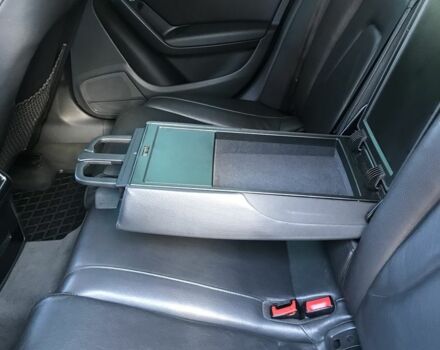 Сірий Ауді А4, об'ємом двигуна 2 л та пробігом 288 тис. км за 12300 $, фото 14 на Automoto.ua