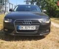 Сірий Ауді А4, об'ємом двигуна 2 л та пробігом 271 тис. км за 12000 $, фото 1 на Automoto.ua