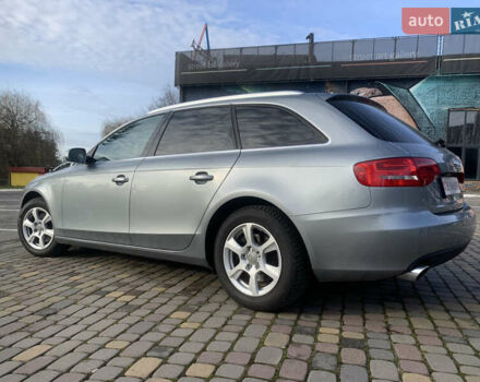 Серый Ауди А4, объемом двигателя 2 л и пробегом 217 тыс. км за 10600 $, фото 10 на Automoto.ua