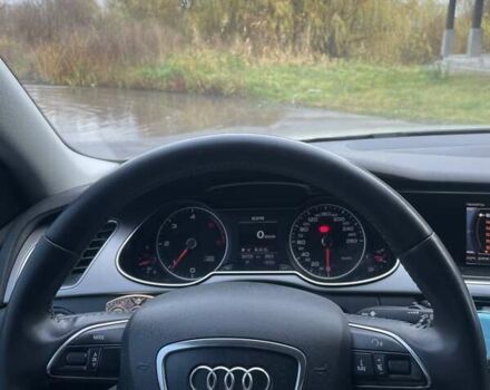 Сірий Ауді А4, об'ємом двигуна 2 л та пробігом 267 тис. км за 13500 $, фото 2 на Automoto.ua
