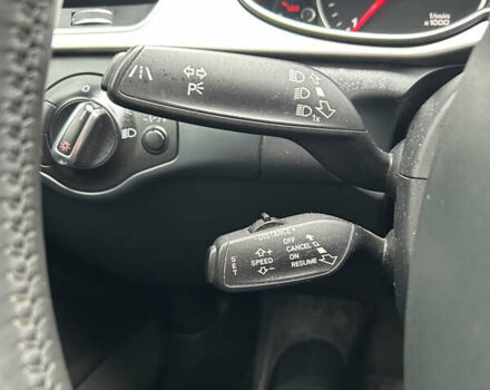 Сірий Ауді А4, об'ємом двигуна 1.97 л та пробігом 252 тис. км за 13200 $, фото 13 на Automoto.ua