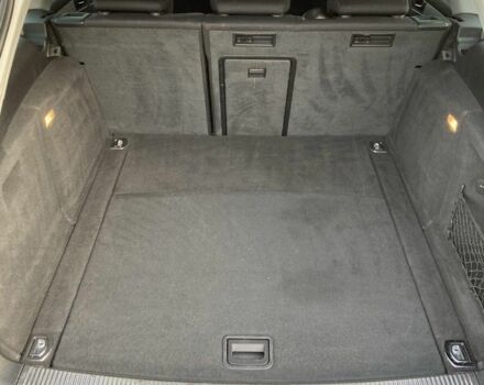 Сірий Ауді А4, об'ємом двигуна 2 л та пробігом 383 тис. км за 13500 $, фото 6 на Automoto.ua